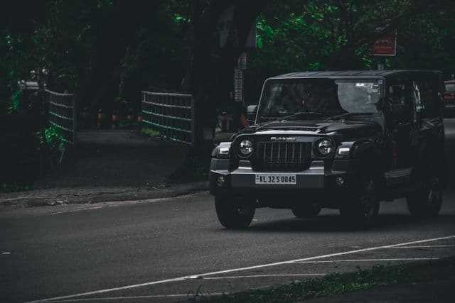 SUV